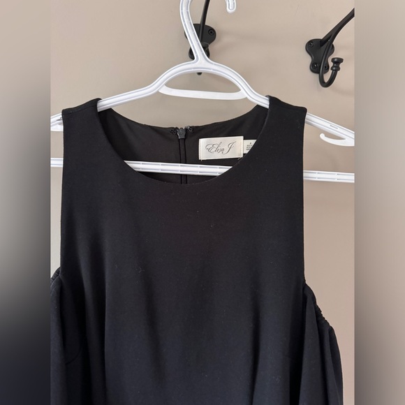 Eliza J LBD Black Cocktail Dress Cold Shoulder Ruffle Party Evening Sheath sz 8 - Picture 3 of 6